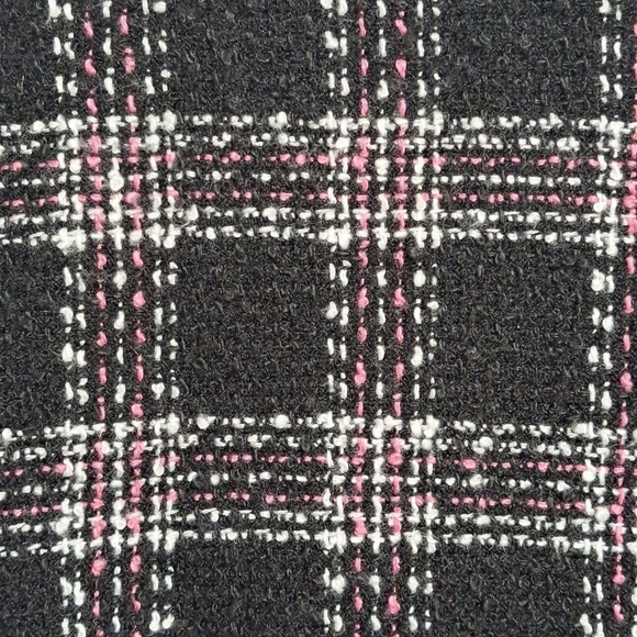 Vintage Plaid Blazer With A Notched Collar    Size Junior M(7/9) - Picture 4 of 9